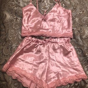 FashionNova pink pajama shorts set, xs.